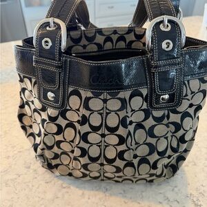 Black COACH hobo bag purse excellent condition